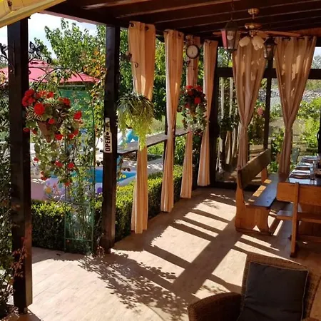 別荘 House Vacation With Pool,three Rooms,near Sibenik *