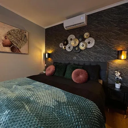 House Vacation With Pool,three Rooms,near Sibenik Tatil Evi