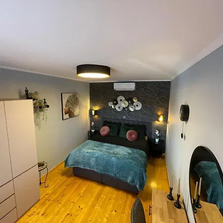 House Vacation With Pool,three Rooms,near Sibenik Holiday home *