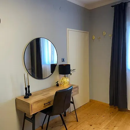 Casa de Férias House Vacation With Pool,three Rooms,near Sibenik *