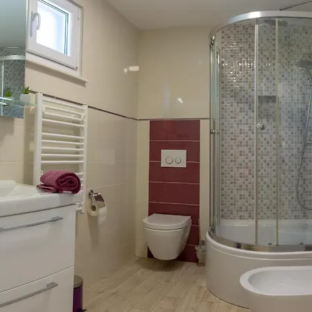 Tatil Evi House Vacation With Pool,three Rooms,near Sibenik *