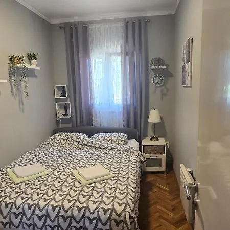 House Vacation With Pool,three Rooms,near Sibenik *