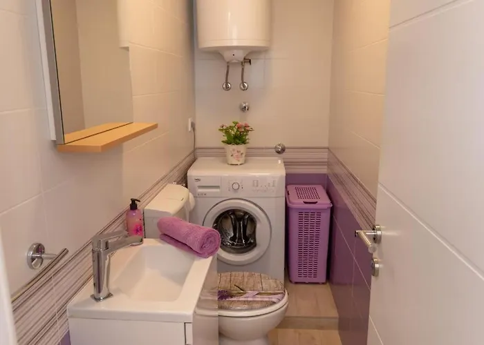 House Vacation With Pool,three Rooms,near Sibenik Prázdninový dům