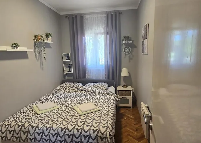 House Vacation With Pool,three Rooms,near Sibenik *